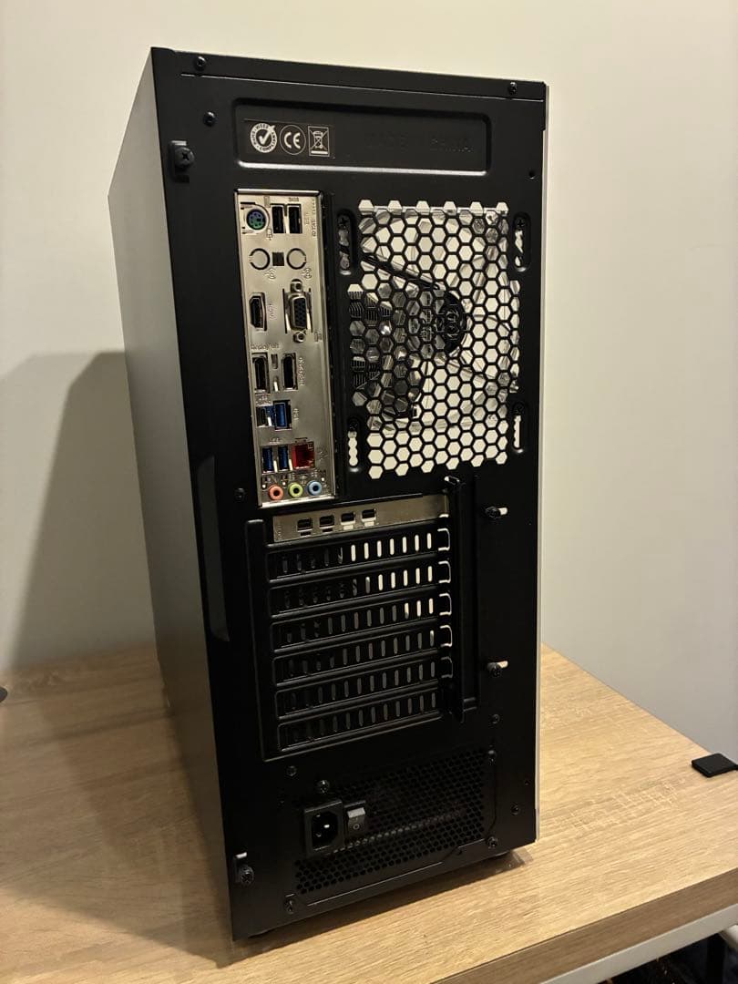 断捨離中　(1/2)デスクトップPC