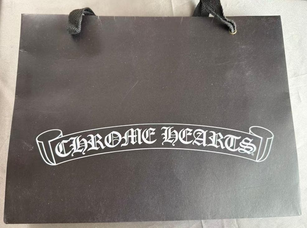 新品、未使用　クロムハーツ　ニット帽　ビーニー　黒　レディース