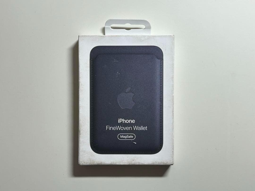 【新品】純正MagSafe対応iPhoneファインウーブンウォレット・ブラック①