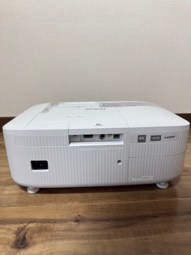 EPSON 4K HDR プロジェクター本体 EH-TW6250