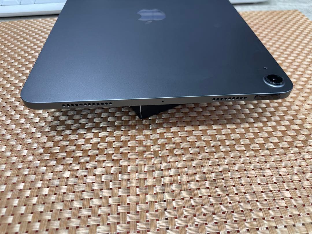 iPad Air第5世代 256GB スペースグレイMM9L3J/A【6677】