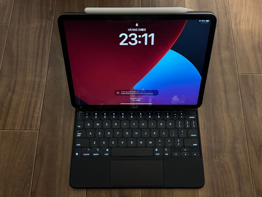 iPad本体 iPad Pro + Magic Keyboard + Apple Pencil