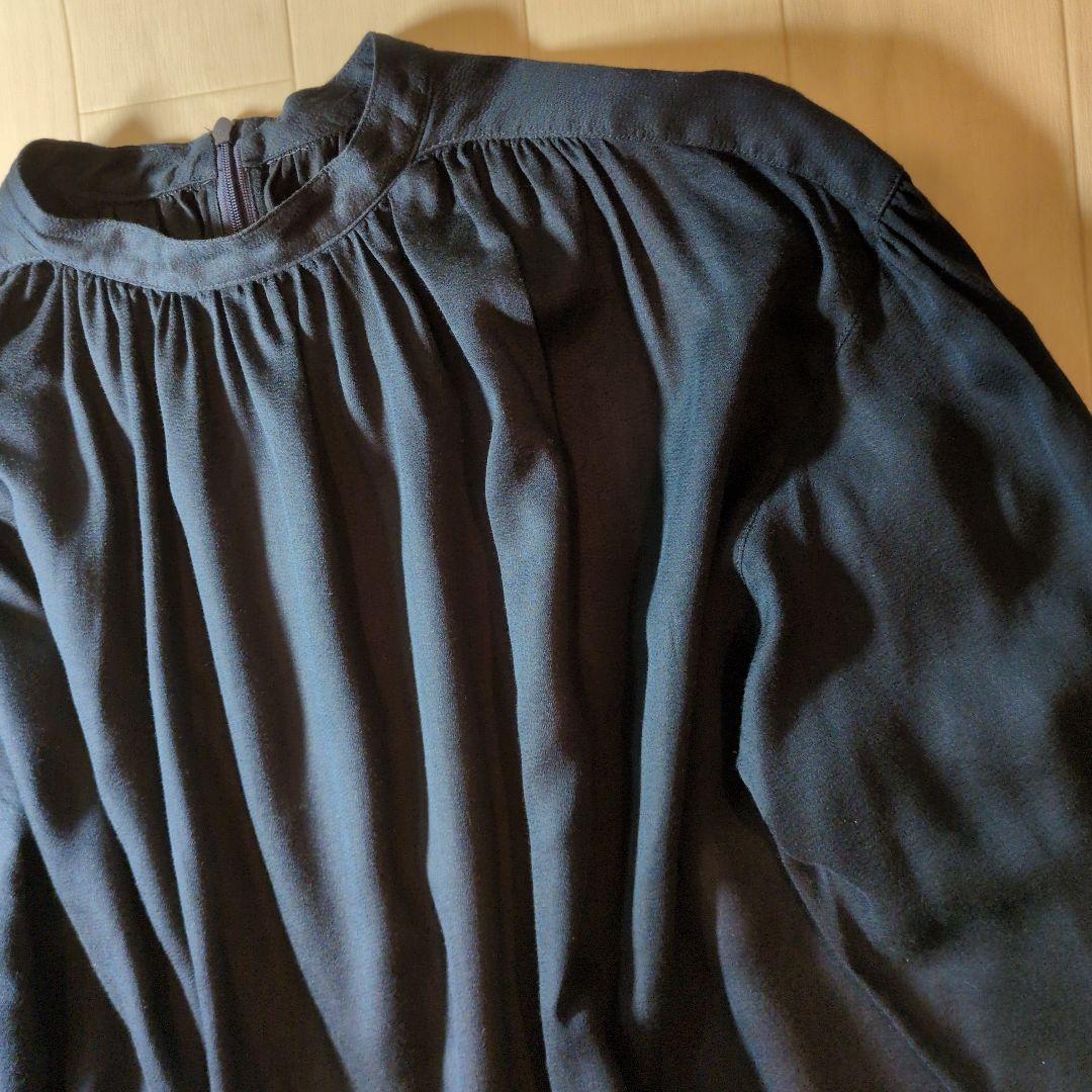 MORABITO　ネイビー　上品　ブラウス体型カバー◎　スカーフにも　27日まで