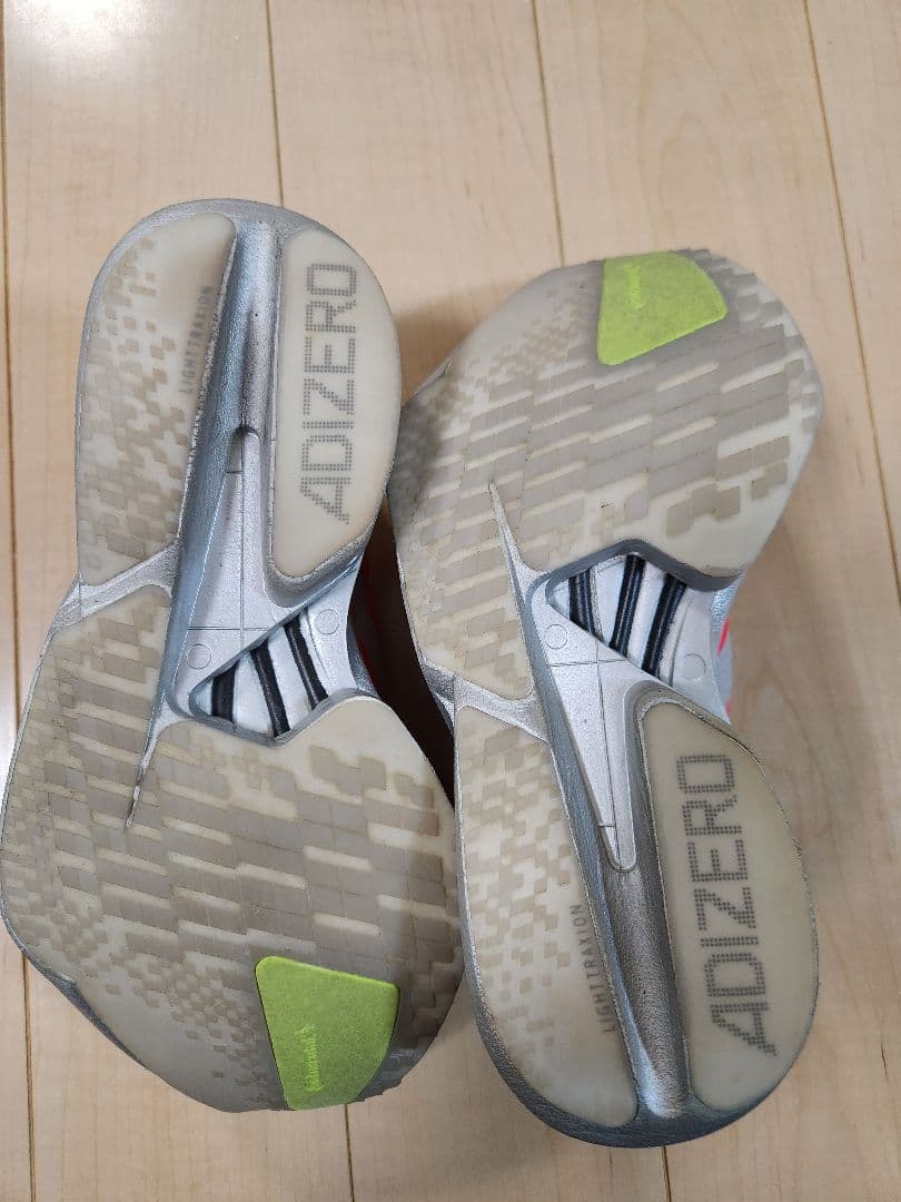 アディゼロ アディオスプロ4　W22.5cm