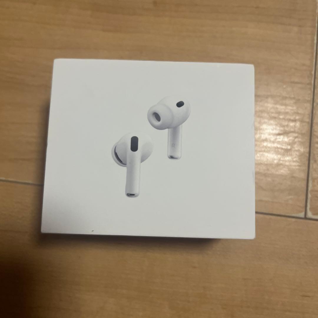 内*也様 AirPods Pro3 本体 ホワイト 充電ケース付き
