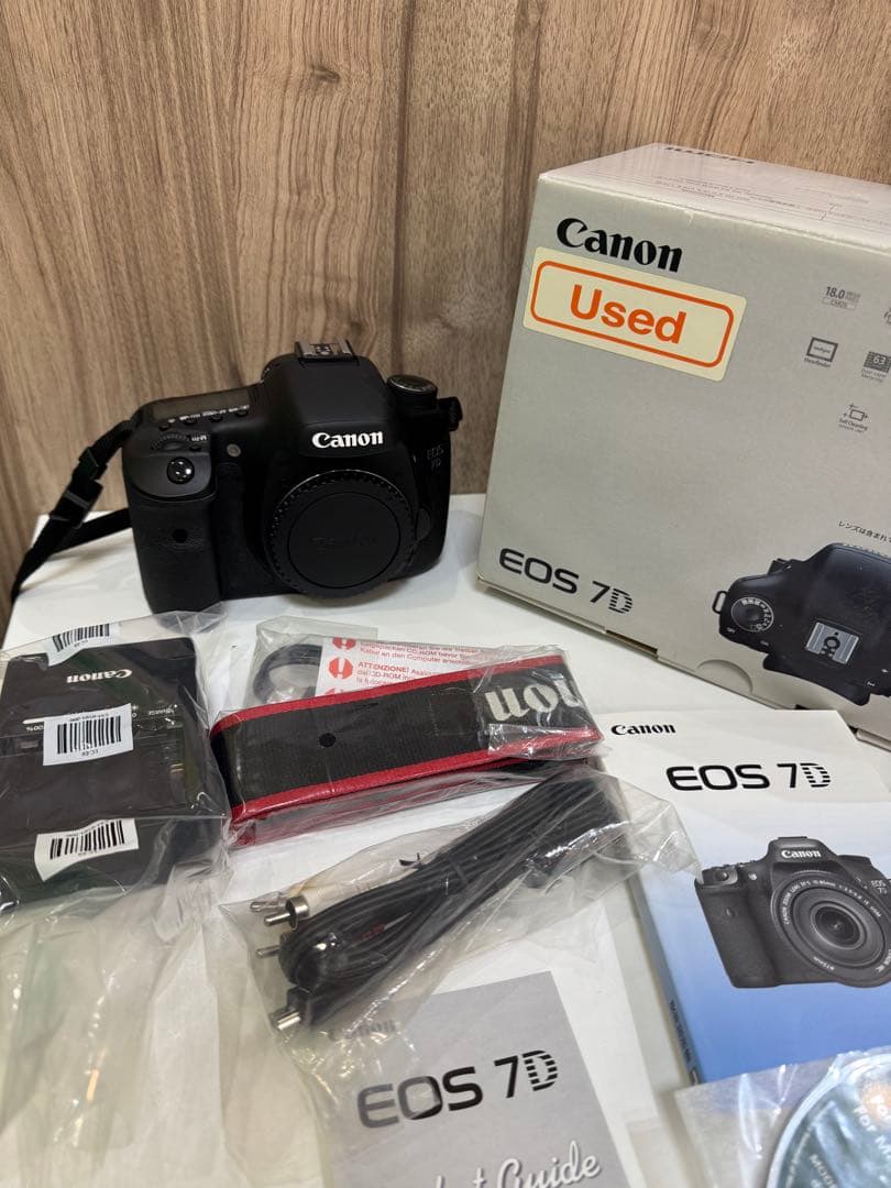 【美品】キヤノン Canon EOS 7D ボディ