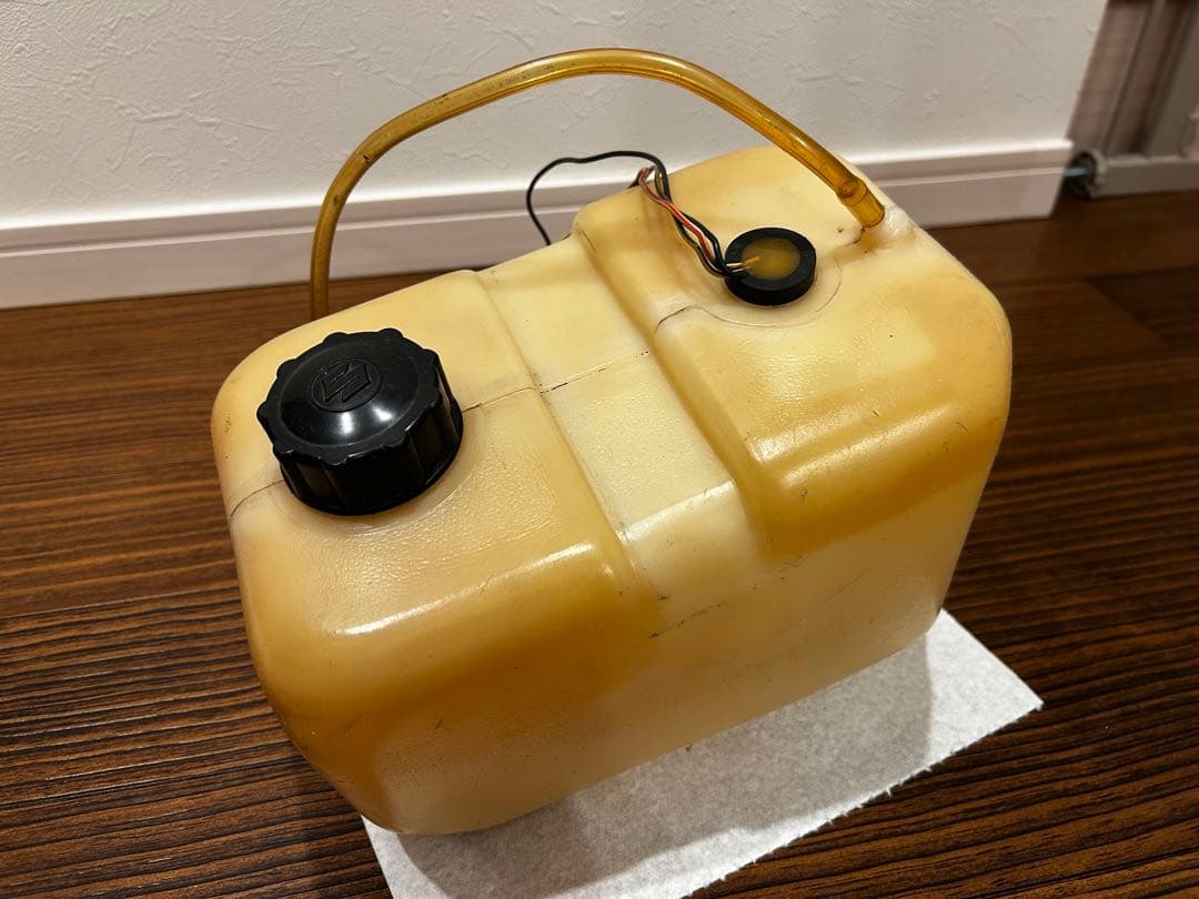 ビ*ド様 sj30オイルタンク