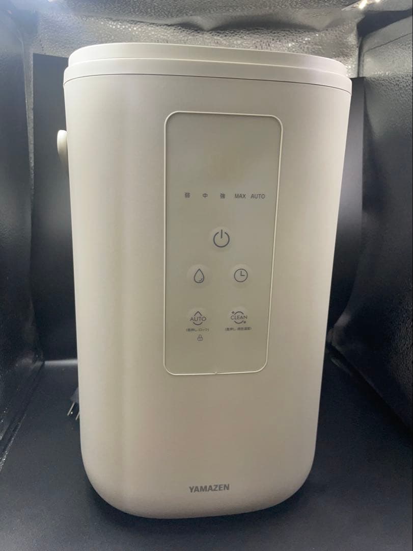 【美品】2025年製モデル　YAMAZEN 置き型加湿器 EKS-V3(W)