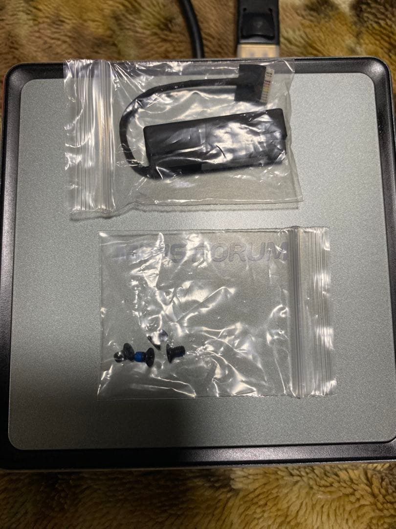 MINISFORUM ミニPC UM700 中古