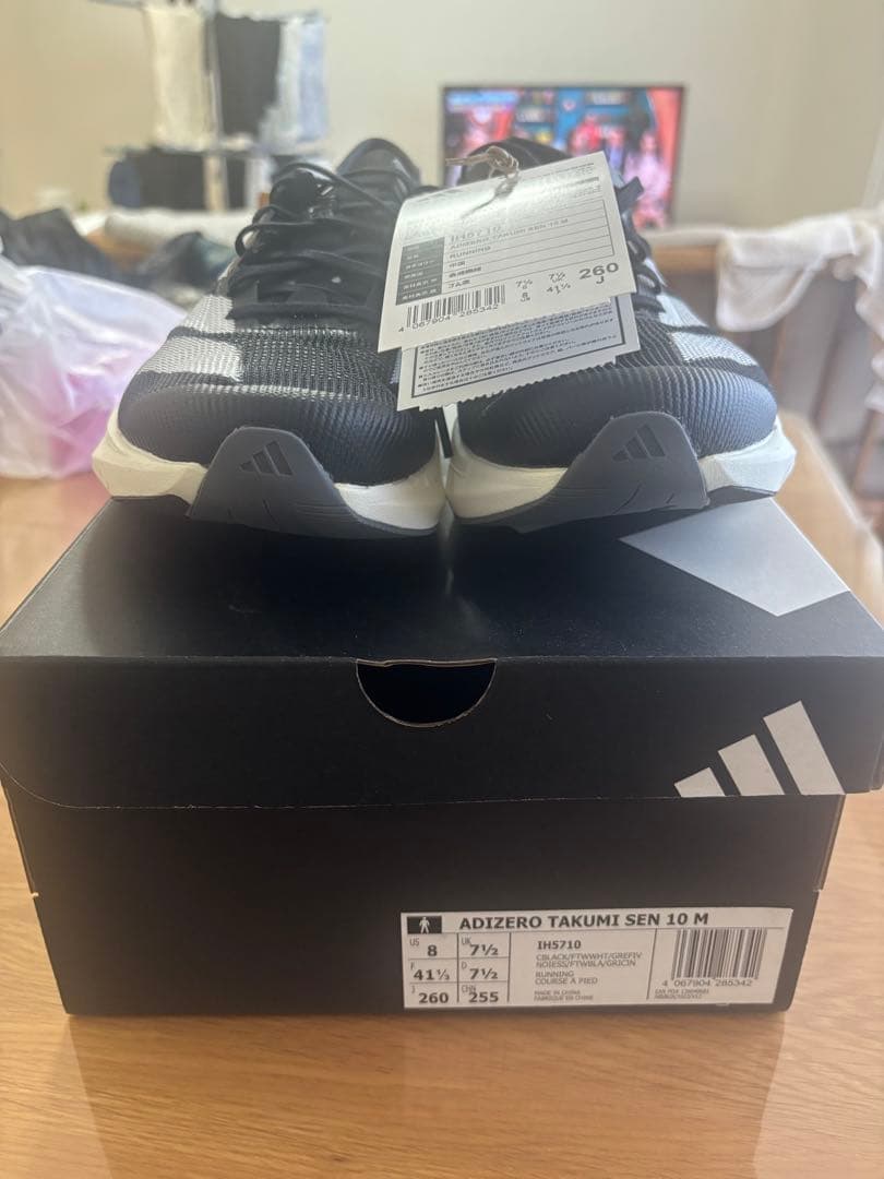 【新品・未使用】アディダス アディゼロ タクミ セン 10（26.0cm）