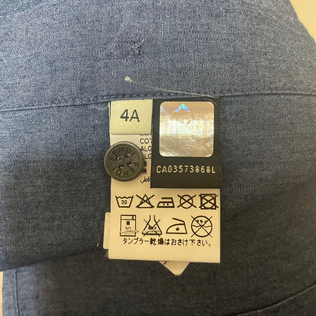 FENDIキッズ　モンスター長袖シャツ　4A