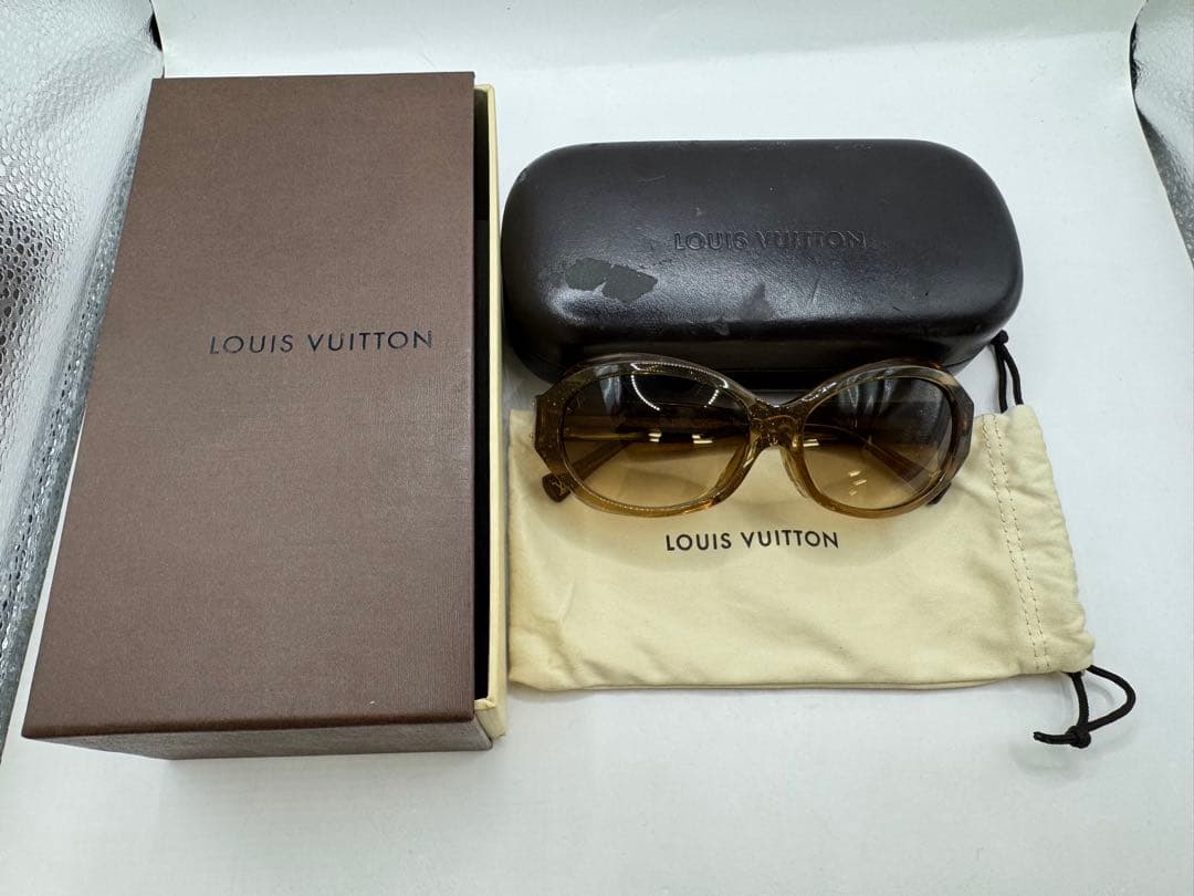 LOUIS VUITTON ヴィトン　サングラス　スプソロンラメ　Z0094E