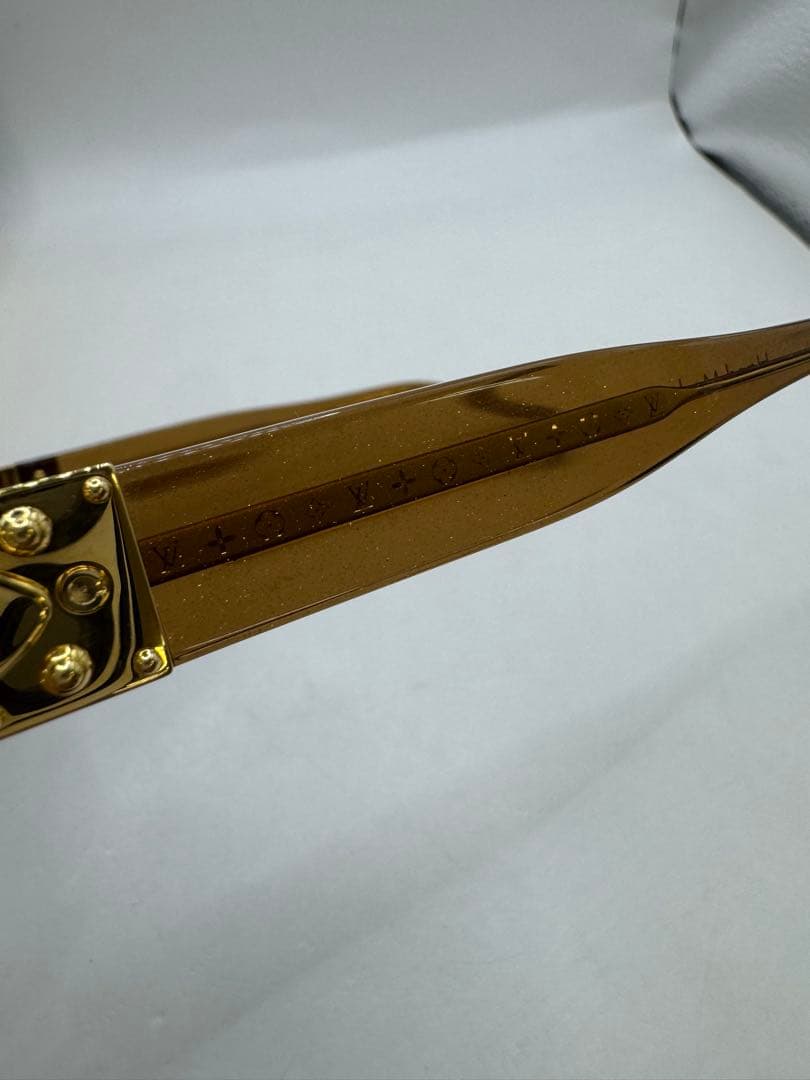 LOUIS VUITTON ヴィトン　サングラス　スプソロンラメ　Z0094E