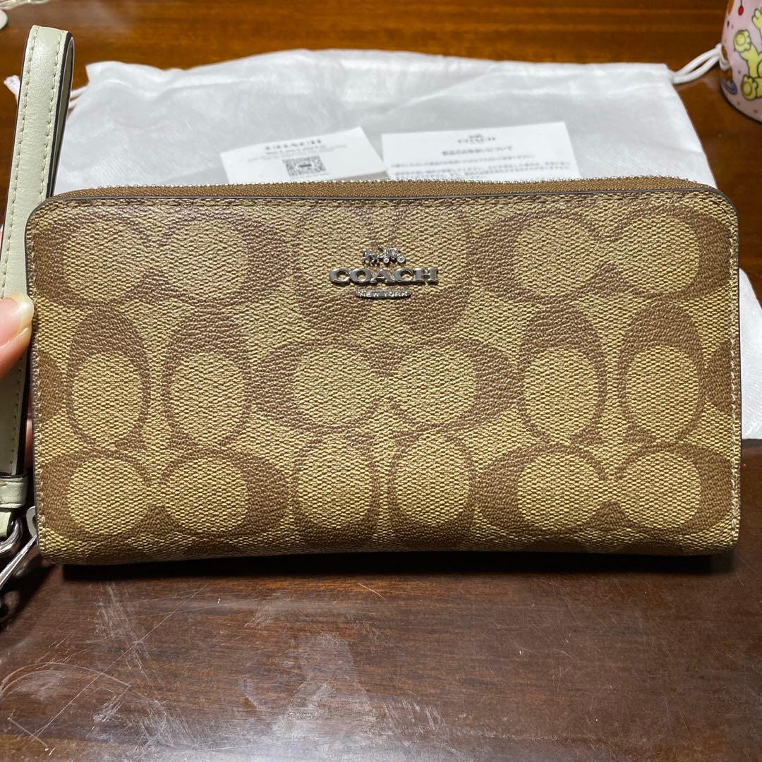 COACH 長財布 ブラウン系