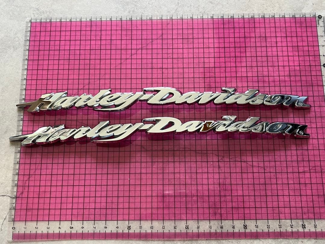 ハーレーダビッドソン　タンクエンブレム　２個