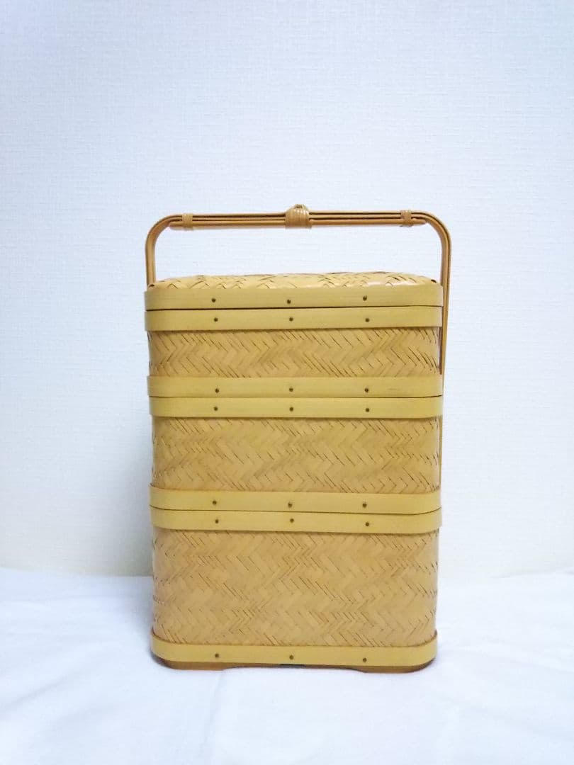 【鹿児島県】おかべかご 三段 竹かご