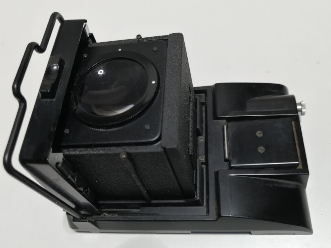 ご覧頂きありがとうございます!　マミヤ645用ウエストレベルファインダーです。