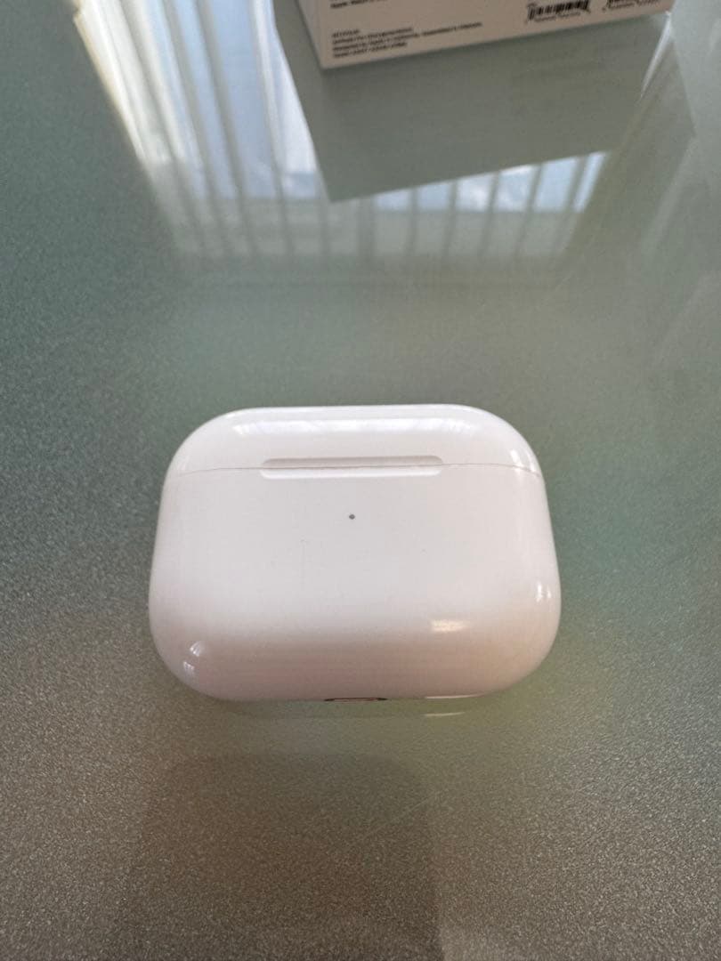 正規品　Apple AirPods Pro 三連休限定価格