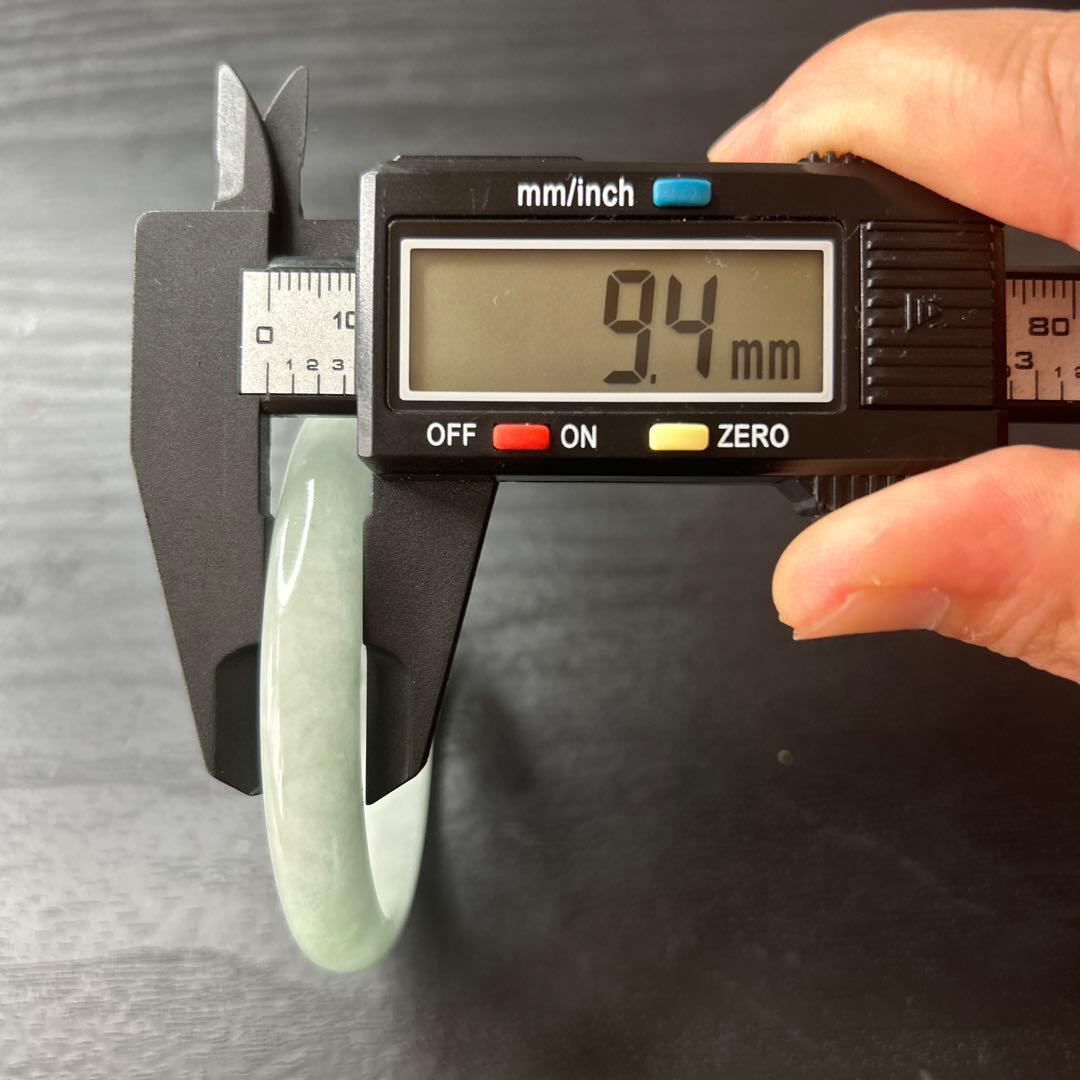 L690)天然ヒスイ　バングル