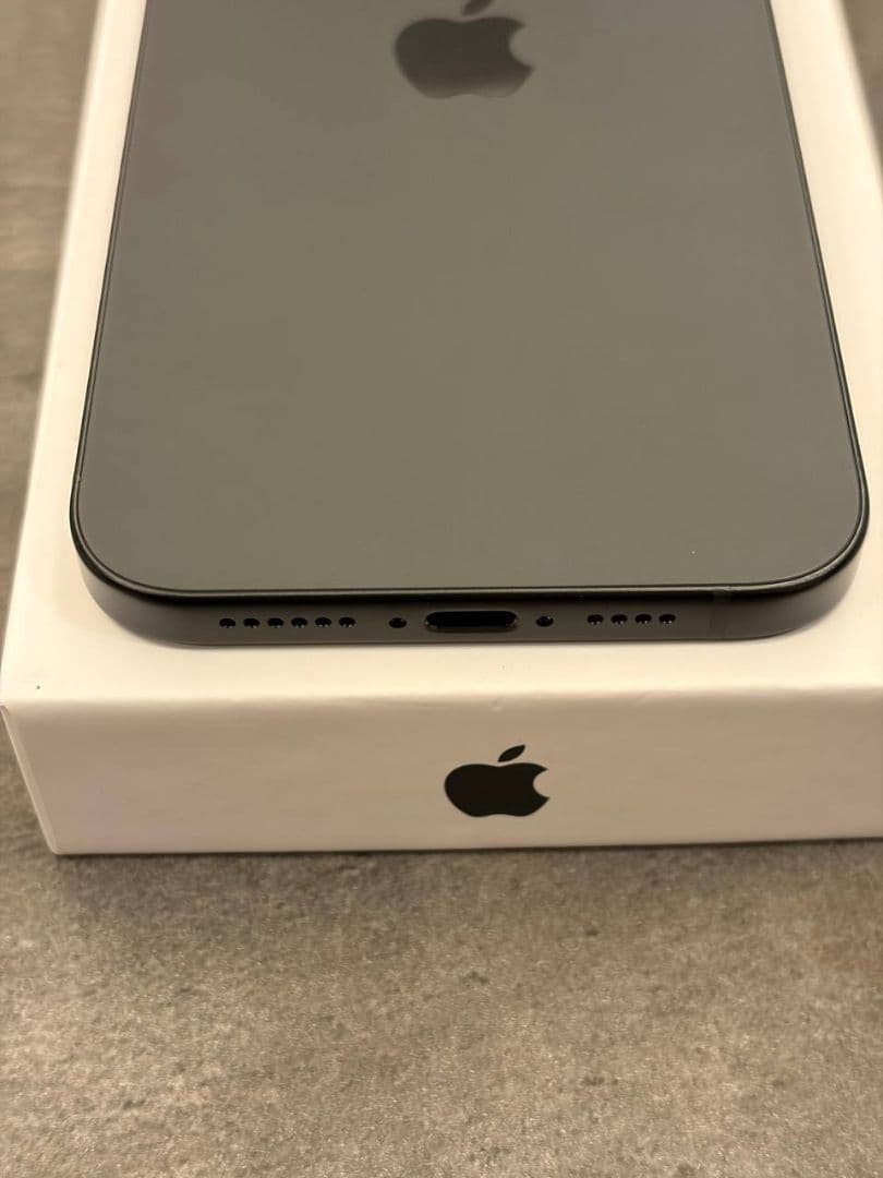 即日発送【美品】iPhone15plus 128GB ブラック