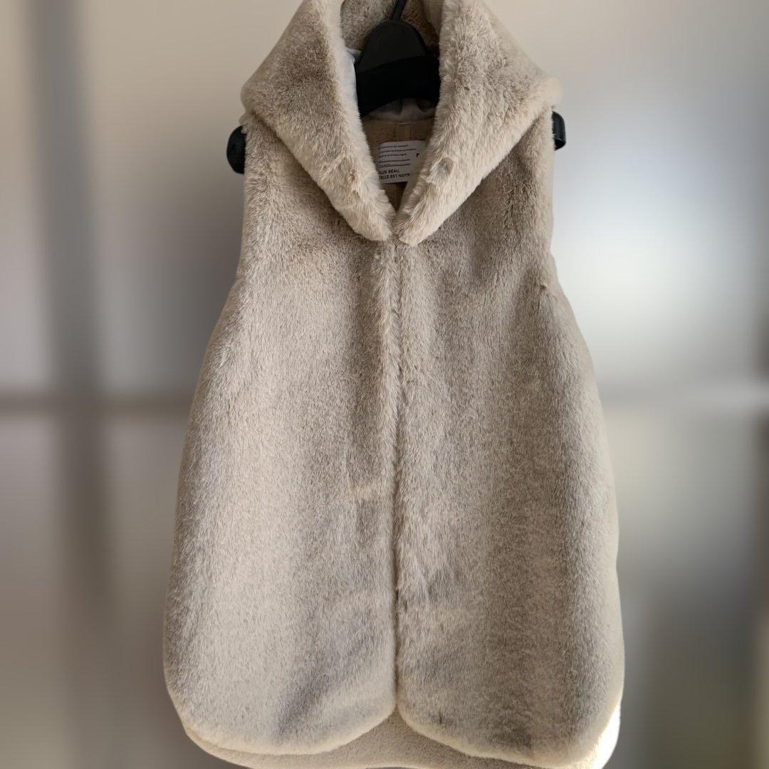 クリスマスSALE! 新品タグ付き　PASSIONEフェイクファーベスト