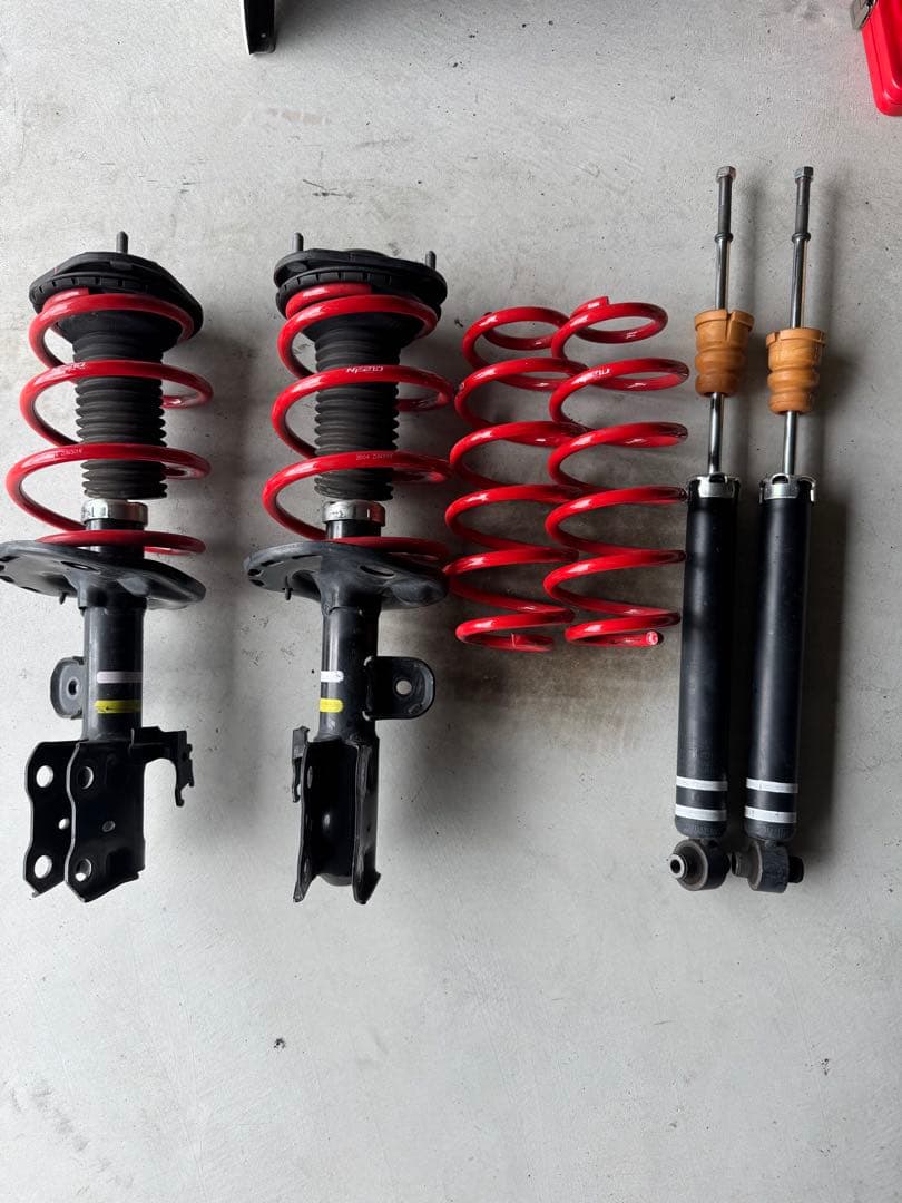 プリウス 30 ダウンサス　タナベ　NF 後期　純正　フロント　リア　ショック