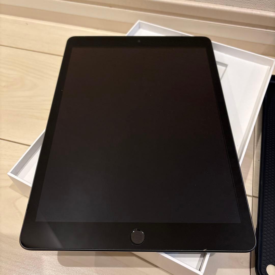 iPad 本体 第7世代　スペースグレイ　ジャンク