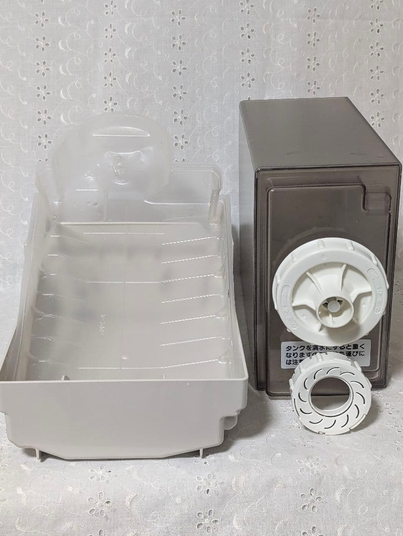 2022年製「ダイニチ」ハイブリッド式加湿器14.5〜24畳HD-RXT922