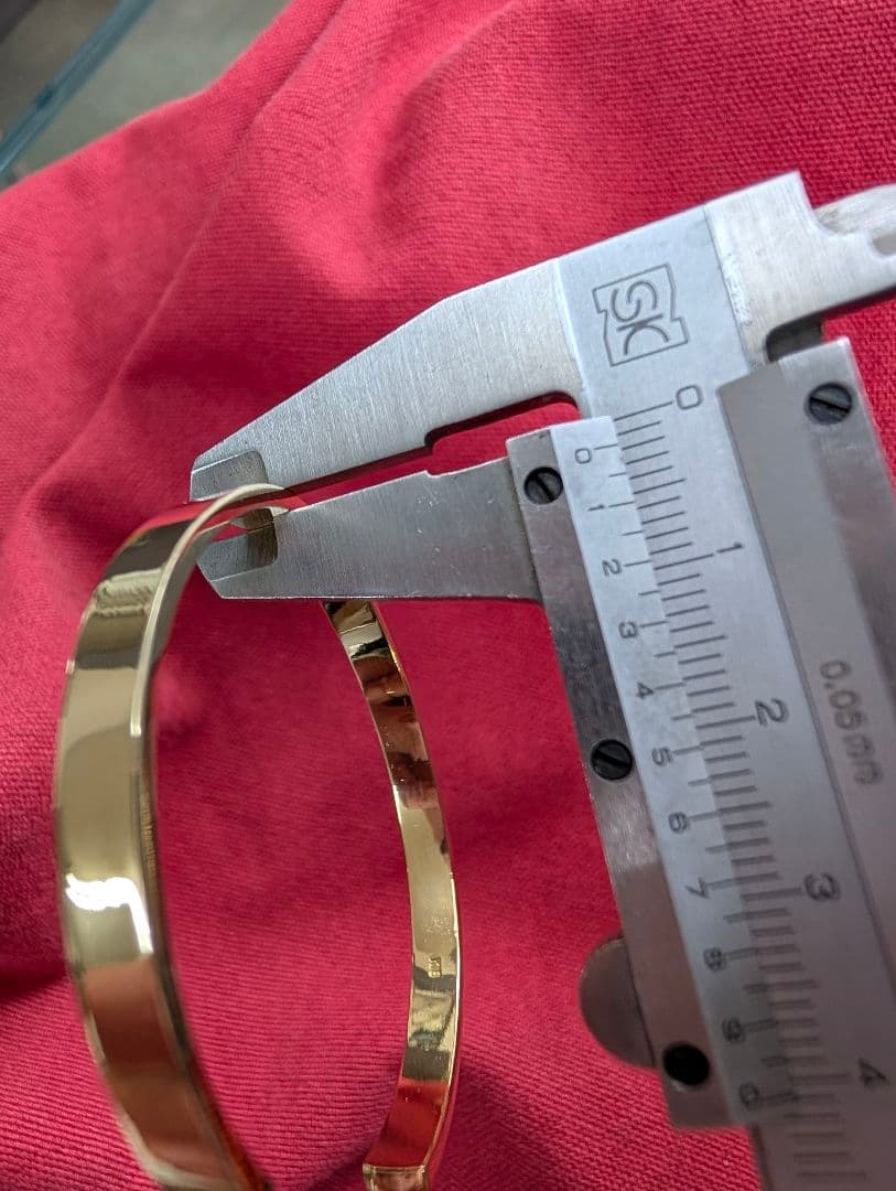 Ｋ１８バングル　ハンドメイド　鍛造