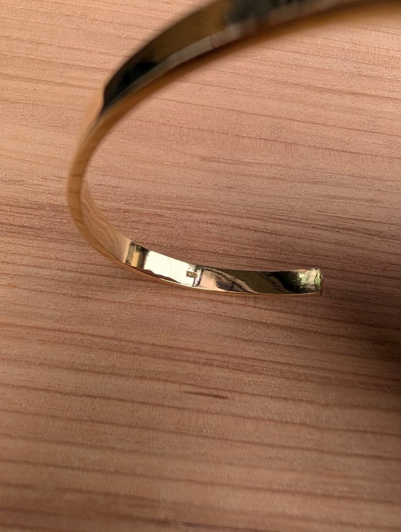 Ｋ１８バングル　ハンドメイド　鍛造