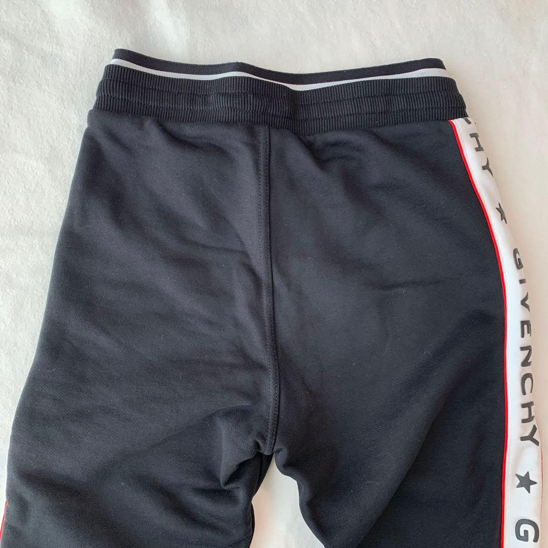 Givenchy スウェットパンツ　10A 138cm ストライプ　ロゴ
