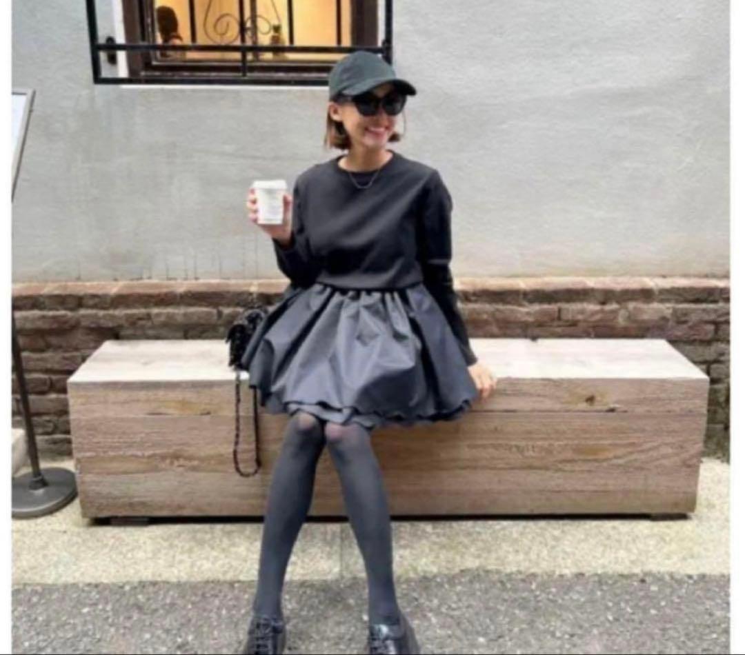 Rosy Monster ダブルスカラップドッキングチュニック