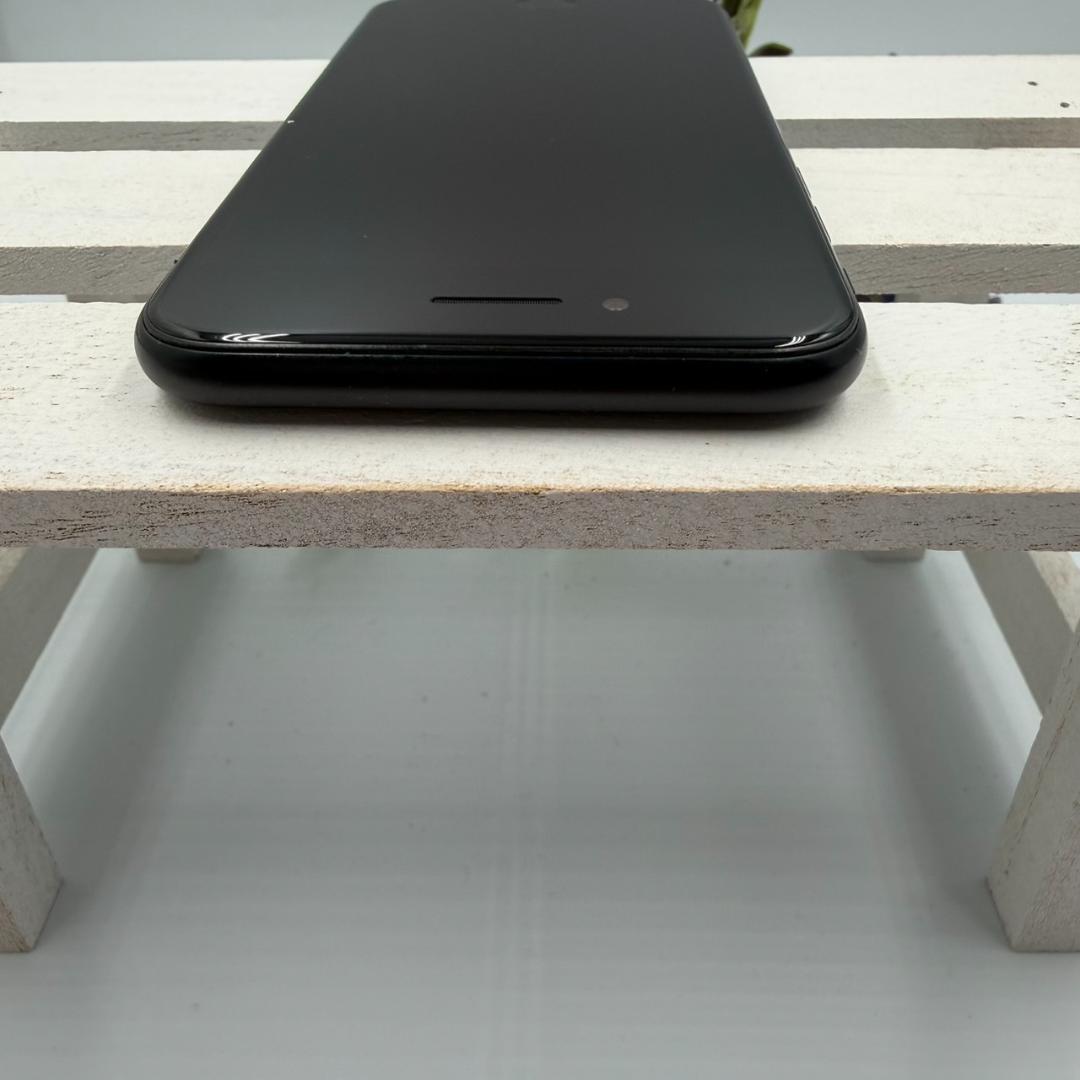 iPhone SE第3世代 64GB ミッドナイト 411