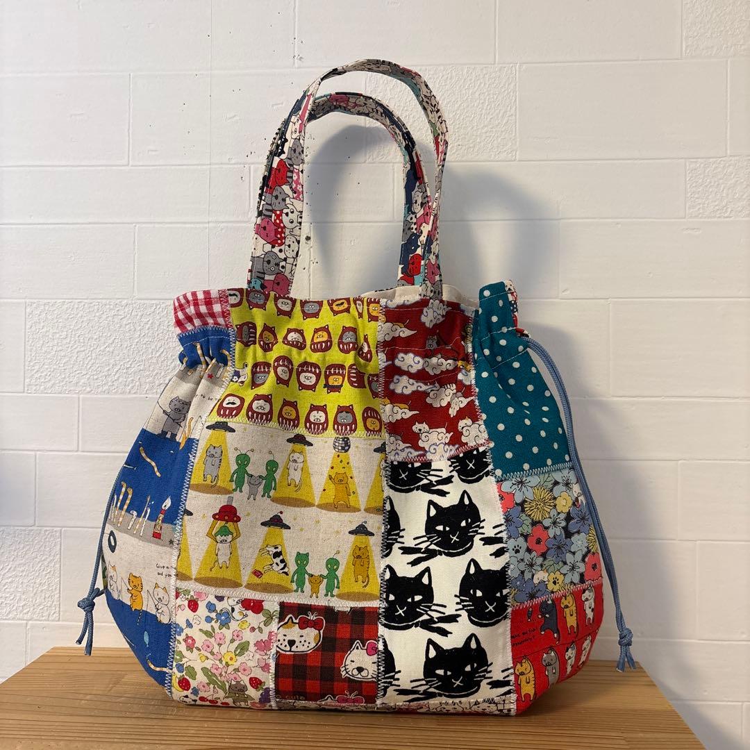 感謝価格　猫柄　パッチワーク　トートバッグ　エコティッシュカバー　巾着