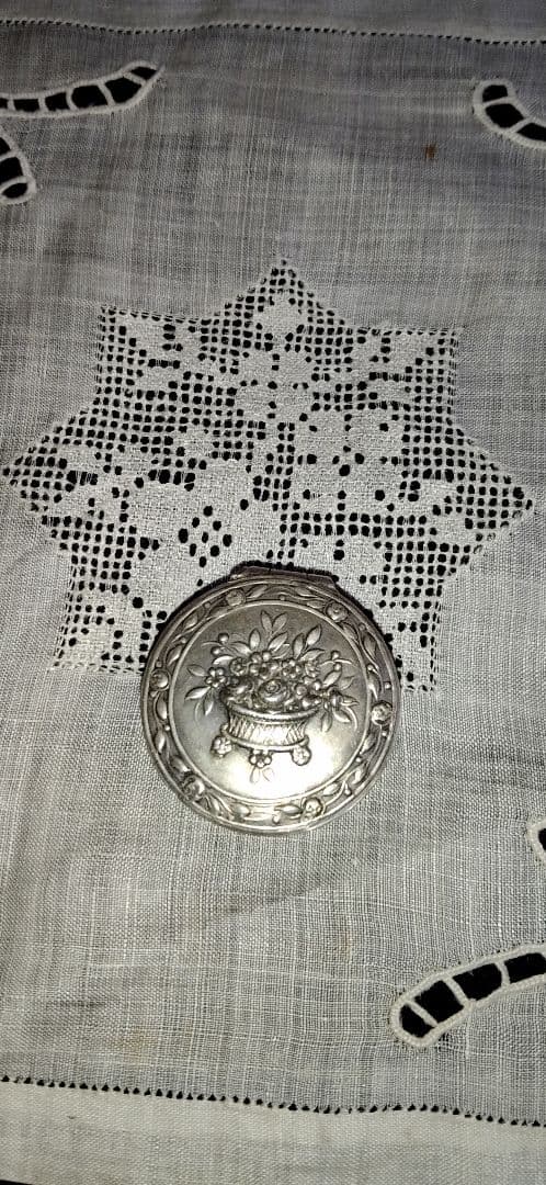 アンティーク　フレンチ　シルバー　ピルケース