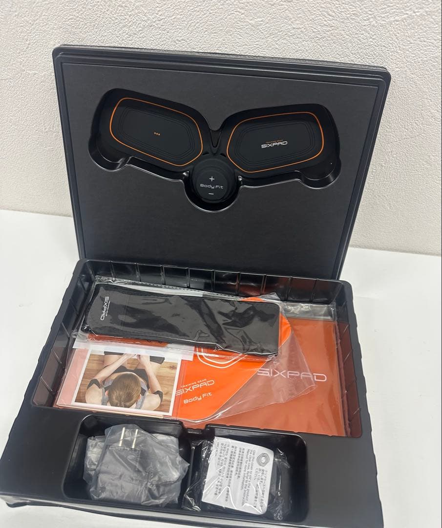 ◆新品◆シックスパッドボディフィット2