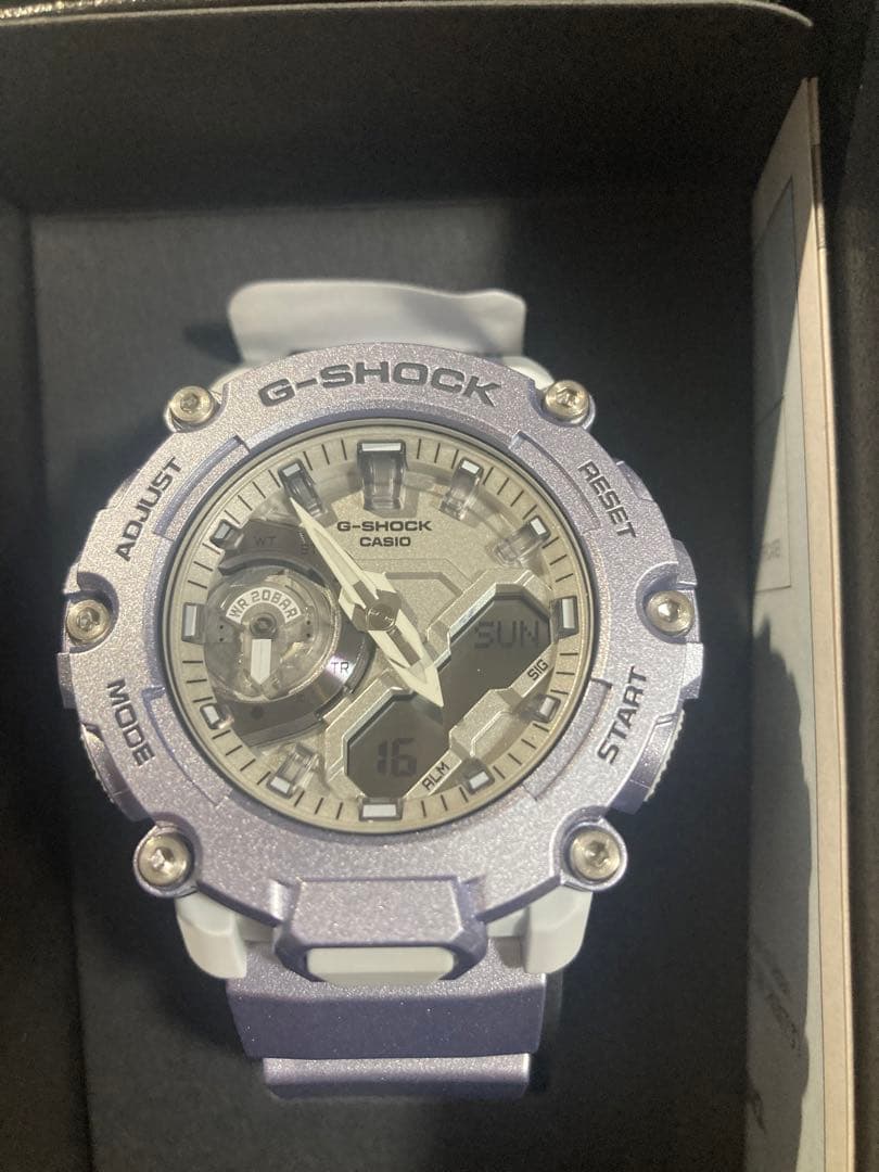 G-SHOCK デジタル腕時計 メタリックシルバー　GA-2200FF-8AJF