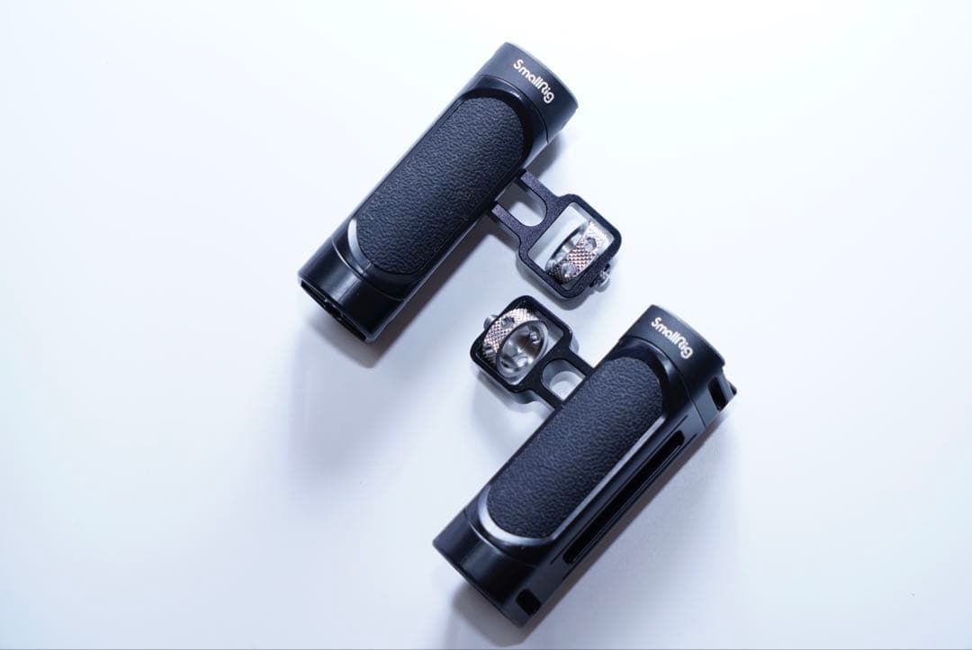 SmallRigスマホ用ケージ　ハンドル付き