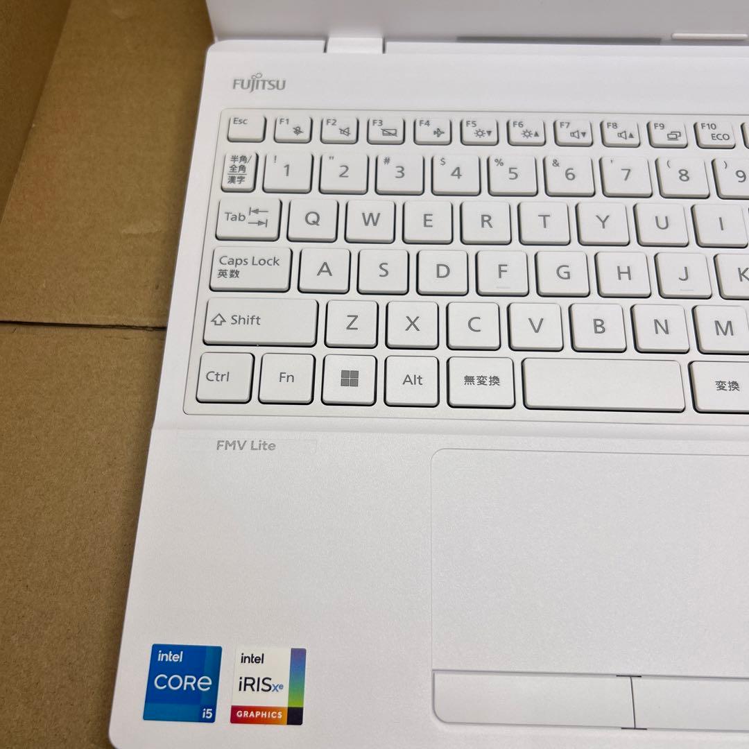 新品　富士通 ノートパソコン FMV Lite WA1/J2 2025年製