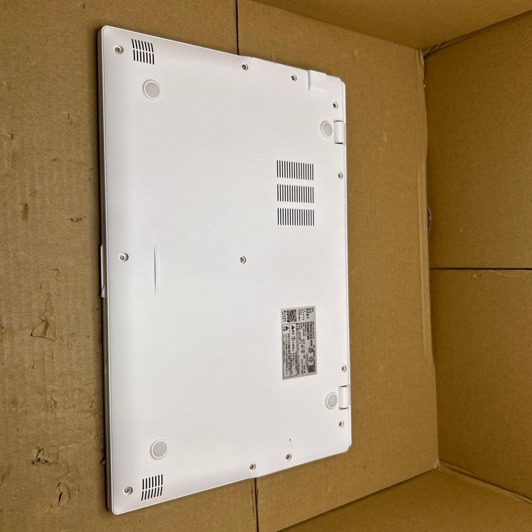 新品　富士通 ノートパソコン FMV Lite WA1/J2 2025年製