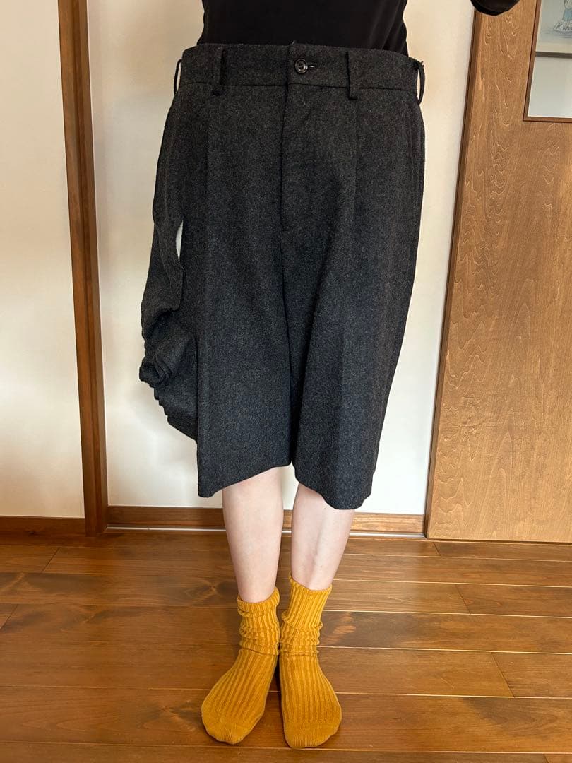 COMME des GARÇONS ダークグレーショートパンツ S