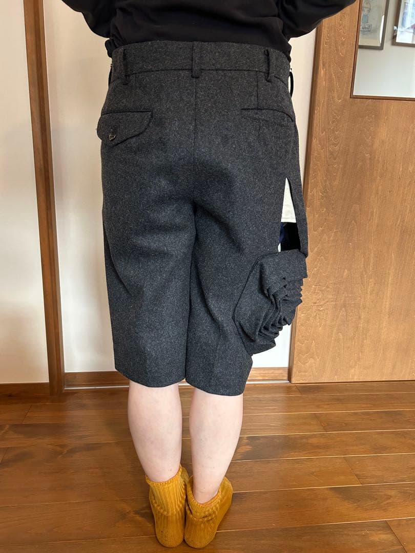 COMME des GARÇONS ダークグレーショートパンツ S