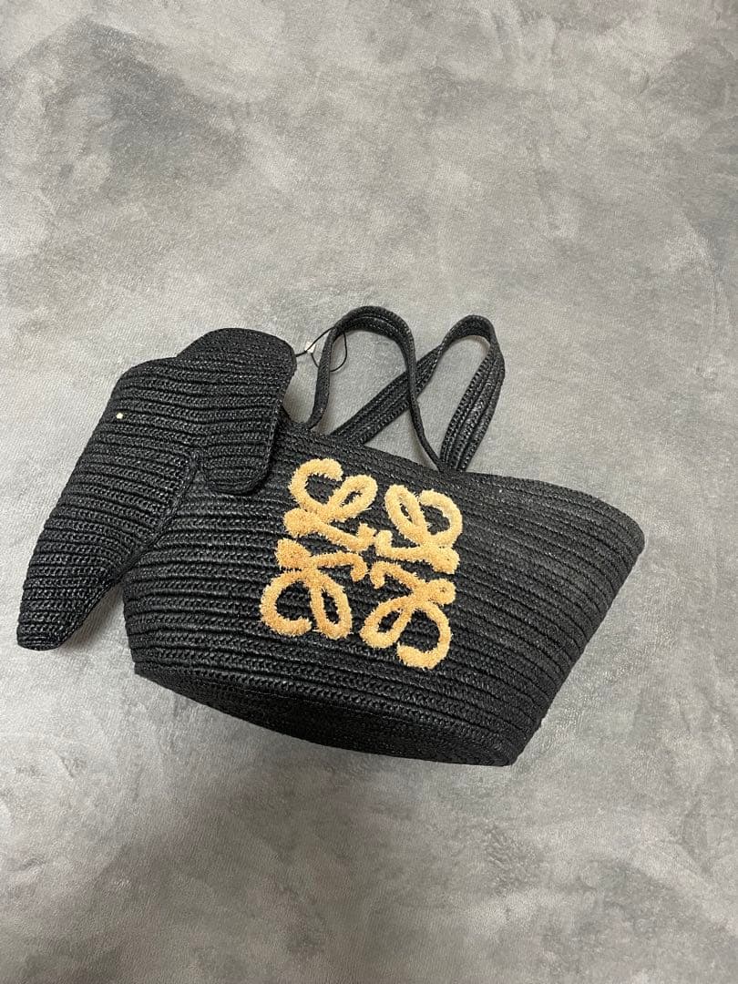 ロエベ　ブラック かごバッグ