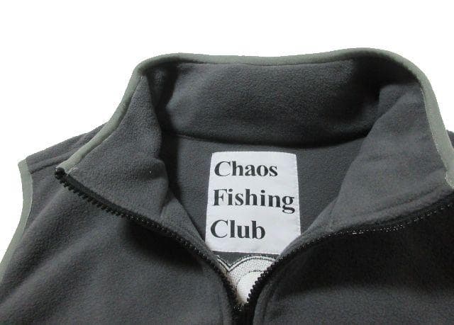 Chaos Fishing Club Arch Logo フリース ベスト