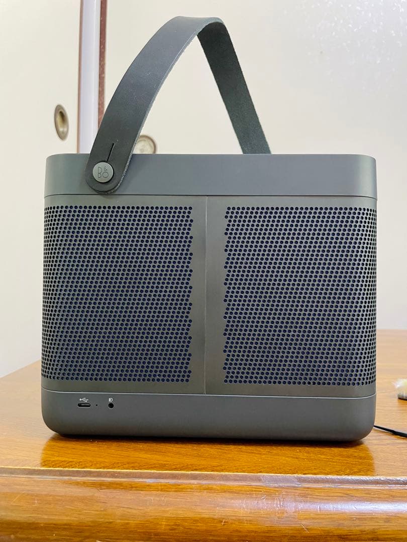 (美品・新品同様) B&O Beolit20 Black Anthracite