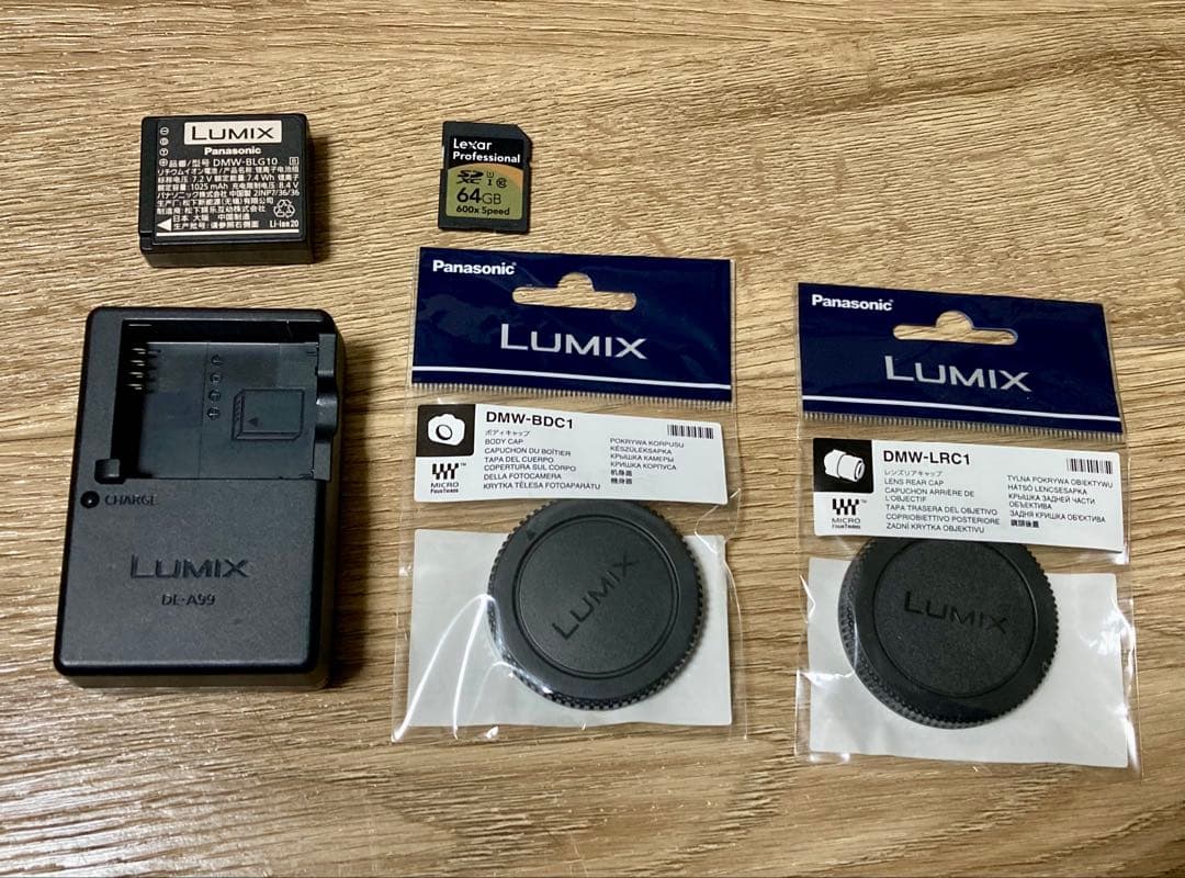 LUMIX DC-G100D 標準ズームレンズキット おまけ多数【中古美品】