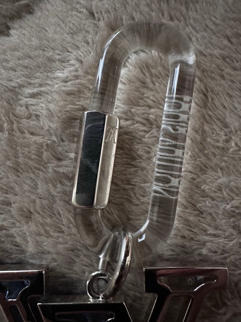 LOUIS VUITTON ルイヴィトン ビジューサック キーホルダー チャーム