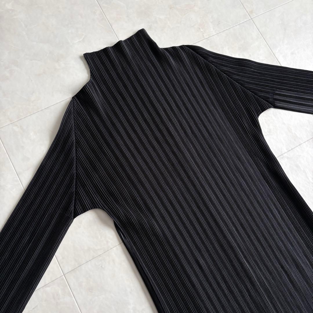 PLEATS PLEASE タートルネック長袖プリーツカットソー 黒3
