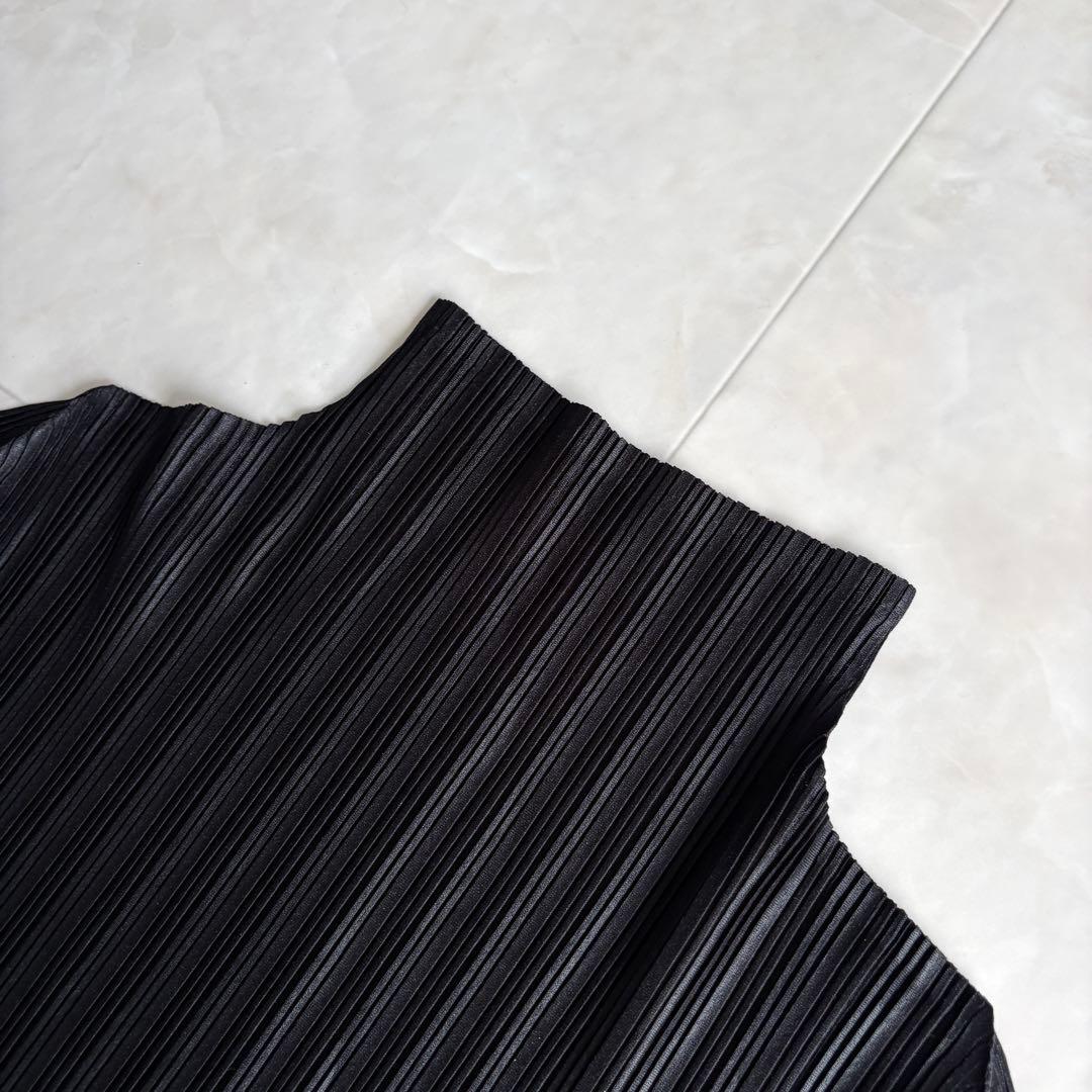 PLEATS PLEASE タートルネック長袖プリーツカットソー 黒3