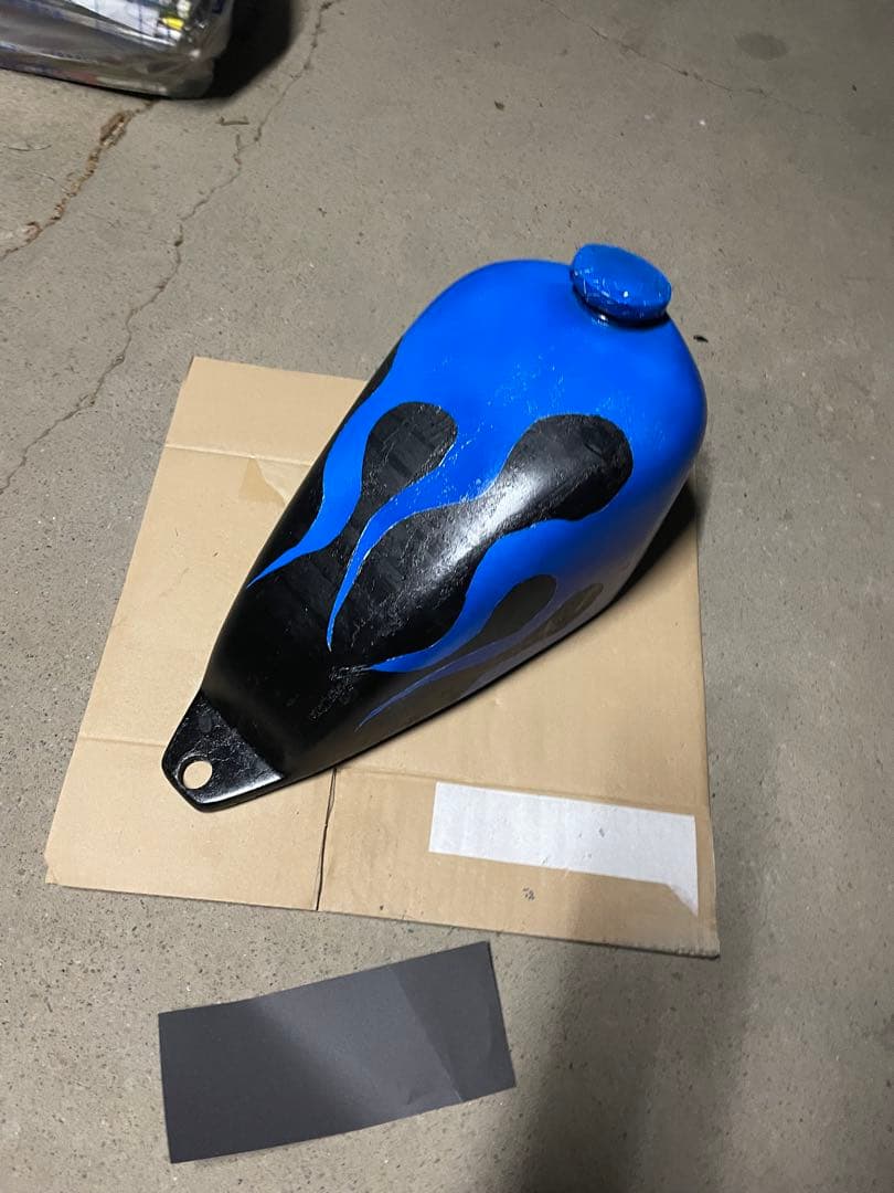 ガレージt&f ハイマウントスリムスポーツスタータンク　ビラーゴカスタム